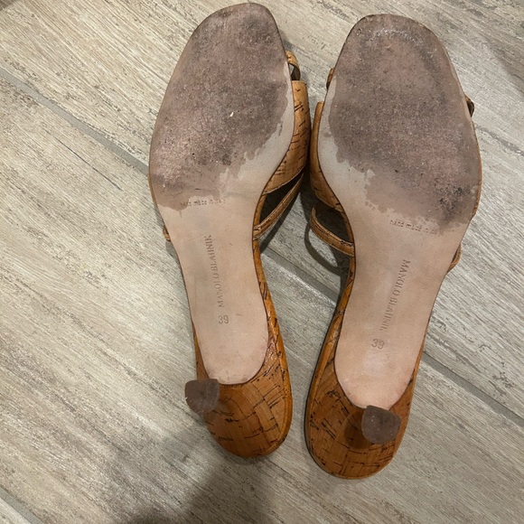 Manolo Blahnik Brown Strappy Sandals - Picture 2 of 4